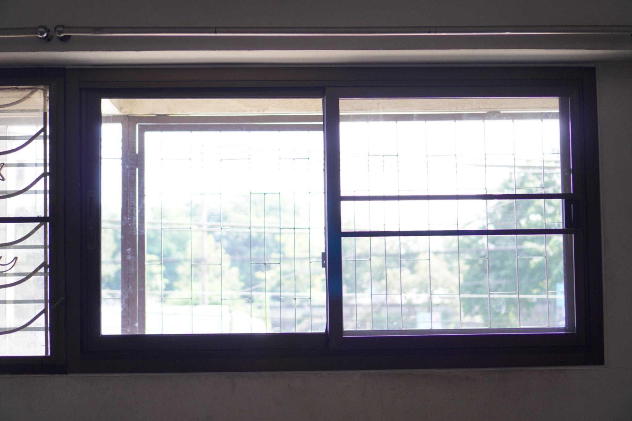 244999484_Sliding Mosquito Mesh 3.jpg